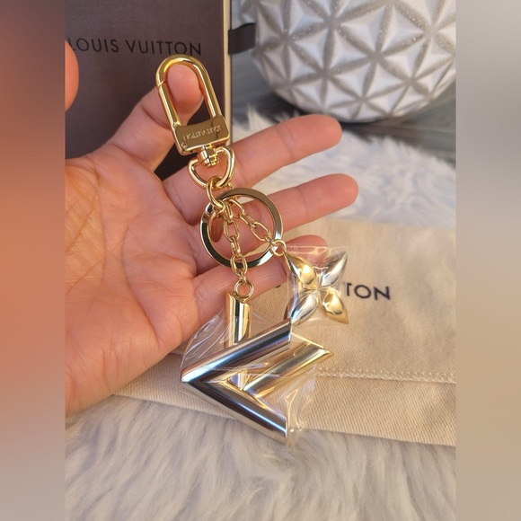 Twist Bag Charm - Picture 7 of 9